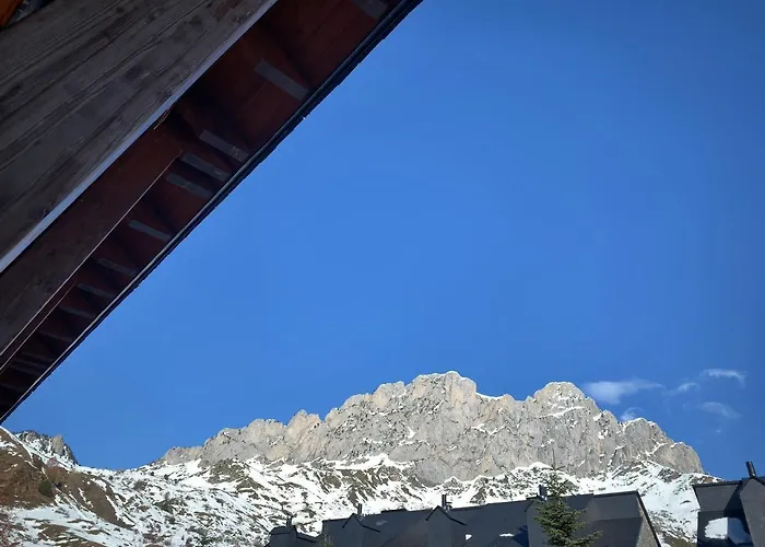 Сasa de vacaciones Ibones - *